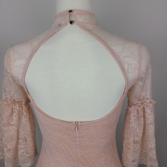 TFNC London Darren Bell Sleeve Lace Peach Bodycon Mini Dress Small - Picture 10 of 17